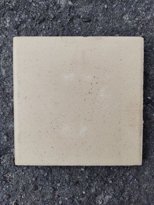 Płytka ceramiczna na zewnątrz glazura