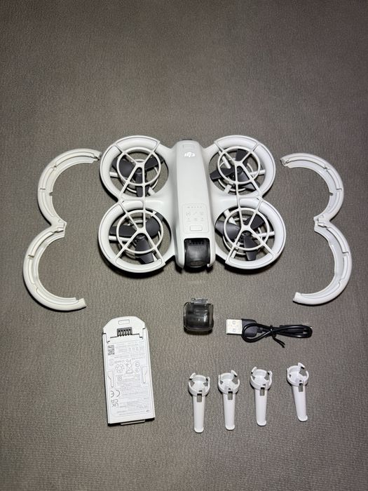 DJI Neo + extras