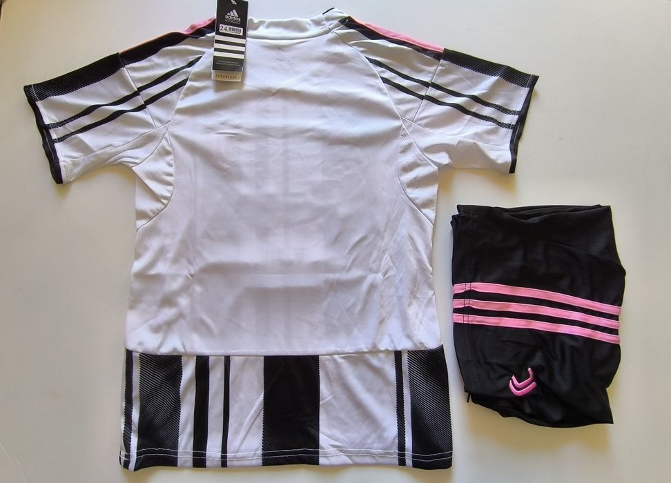 Kit Juventus principal criança