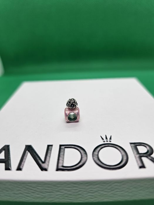Charms do bransoletki Pandora