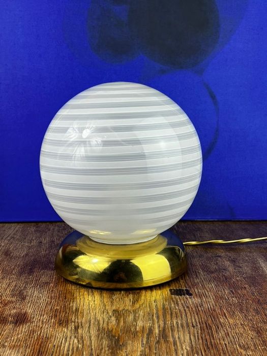 Włoska lampa stołowa Kula "murano"