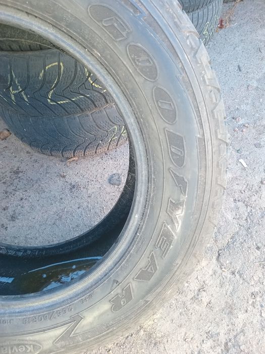 265/60r18 Goodyear Wrangler.