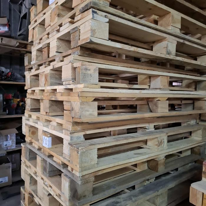 Palety paleta gruba mocna sucha 120x80 stan bardzo dobry