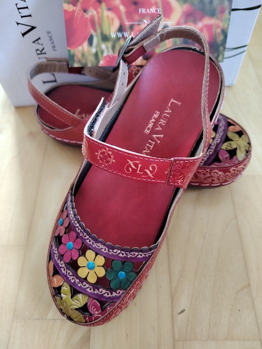 Nowe sandały Laura Vita - r.37