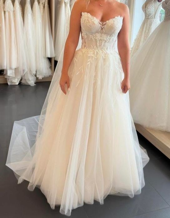 Suknia ślubna ivory z kolekcji 2025