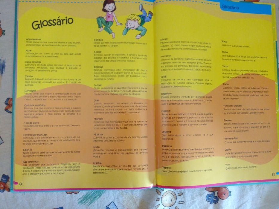 "À descoberta do corpo humano" - livro