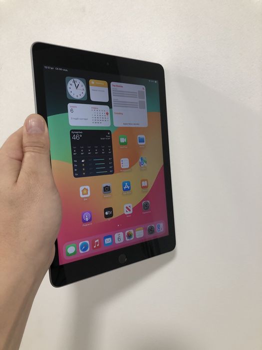 iPad 6, 32 GB, Wi-Fi . Айпад 6 на 32 гб.