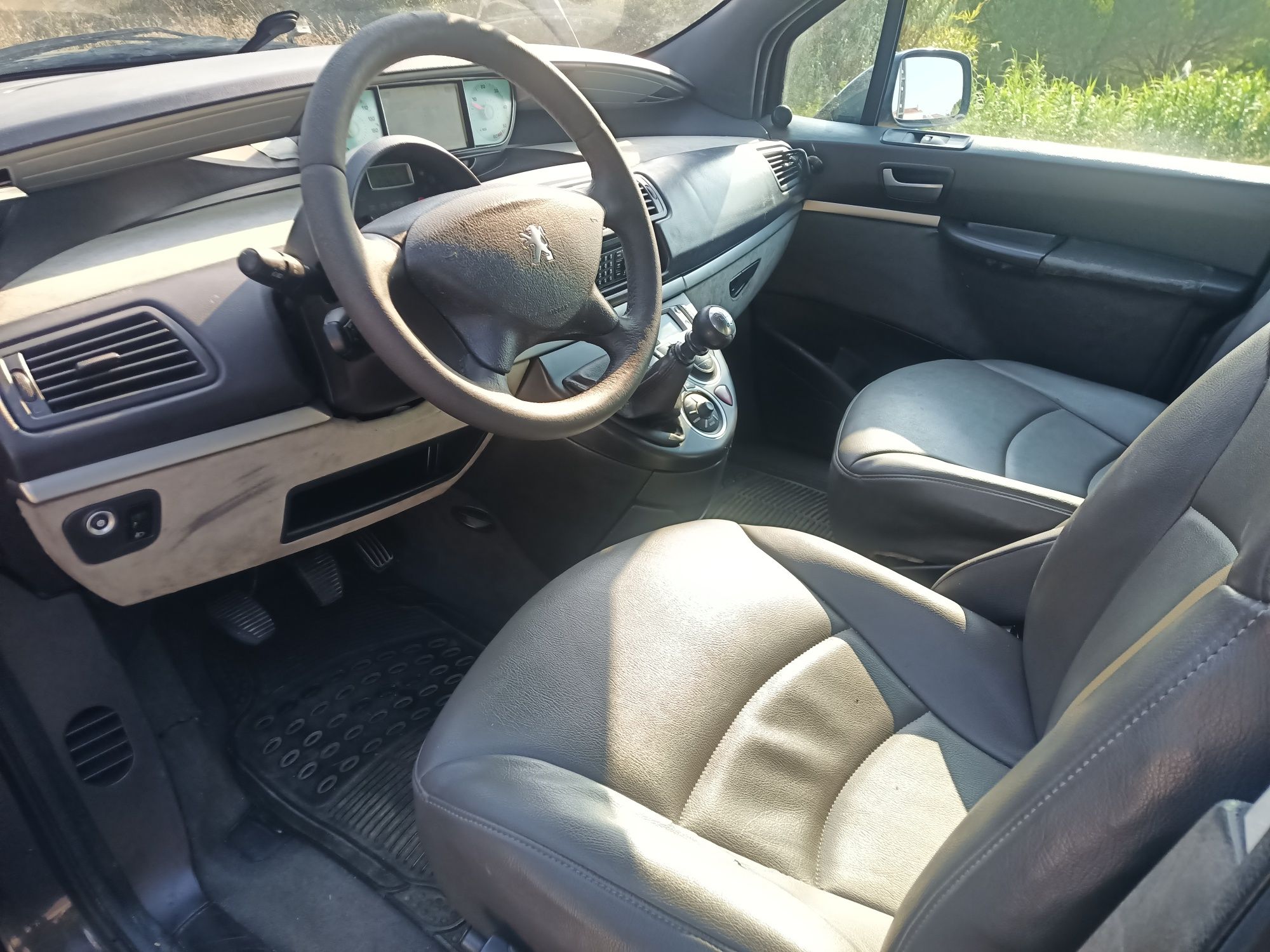 Peugeot 807 2.2 hdi