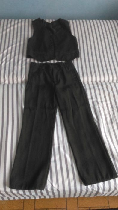 spodnie garniturowe i kamizelka dla chłopca rozm. 140
