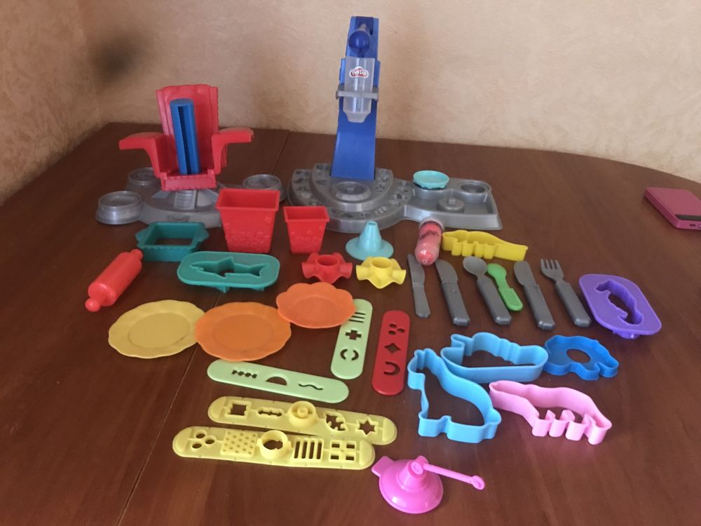 Набор для лепки пластилина Play Doh мороженое