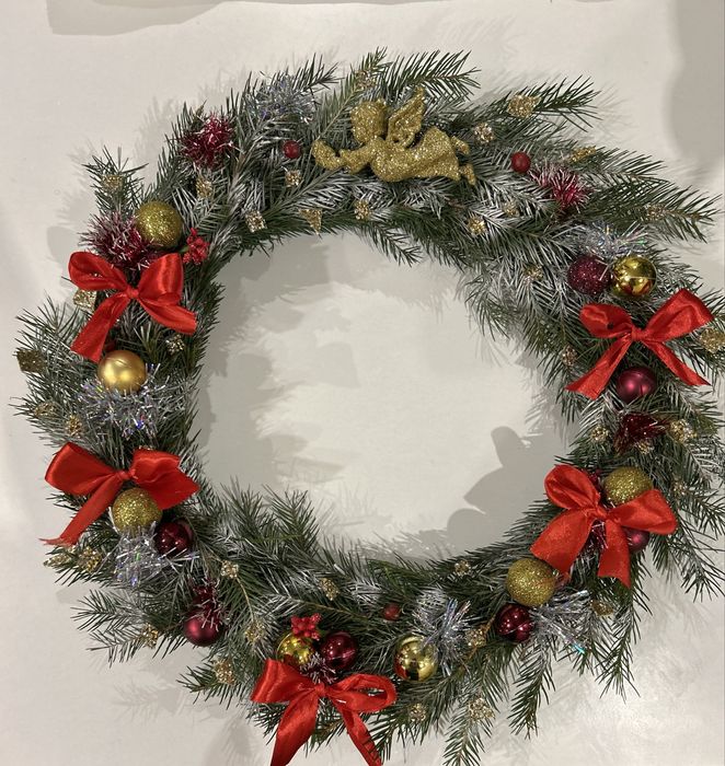 Різдвяний вінок з натуральної хвої