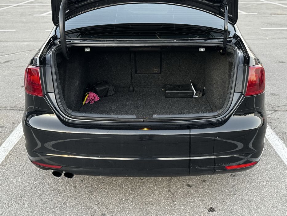 Volkswagen Jetta 2.0 TDI 2012