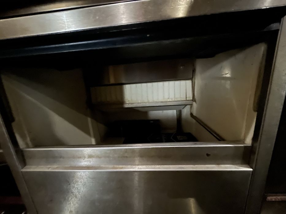 Material hotelaria, arcas, frigorifico, bancadas maquina cafe/gelo etc