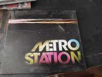 Metro station cd