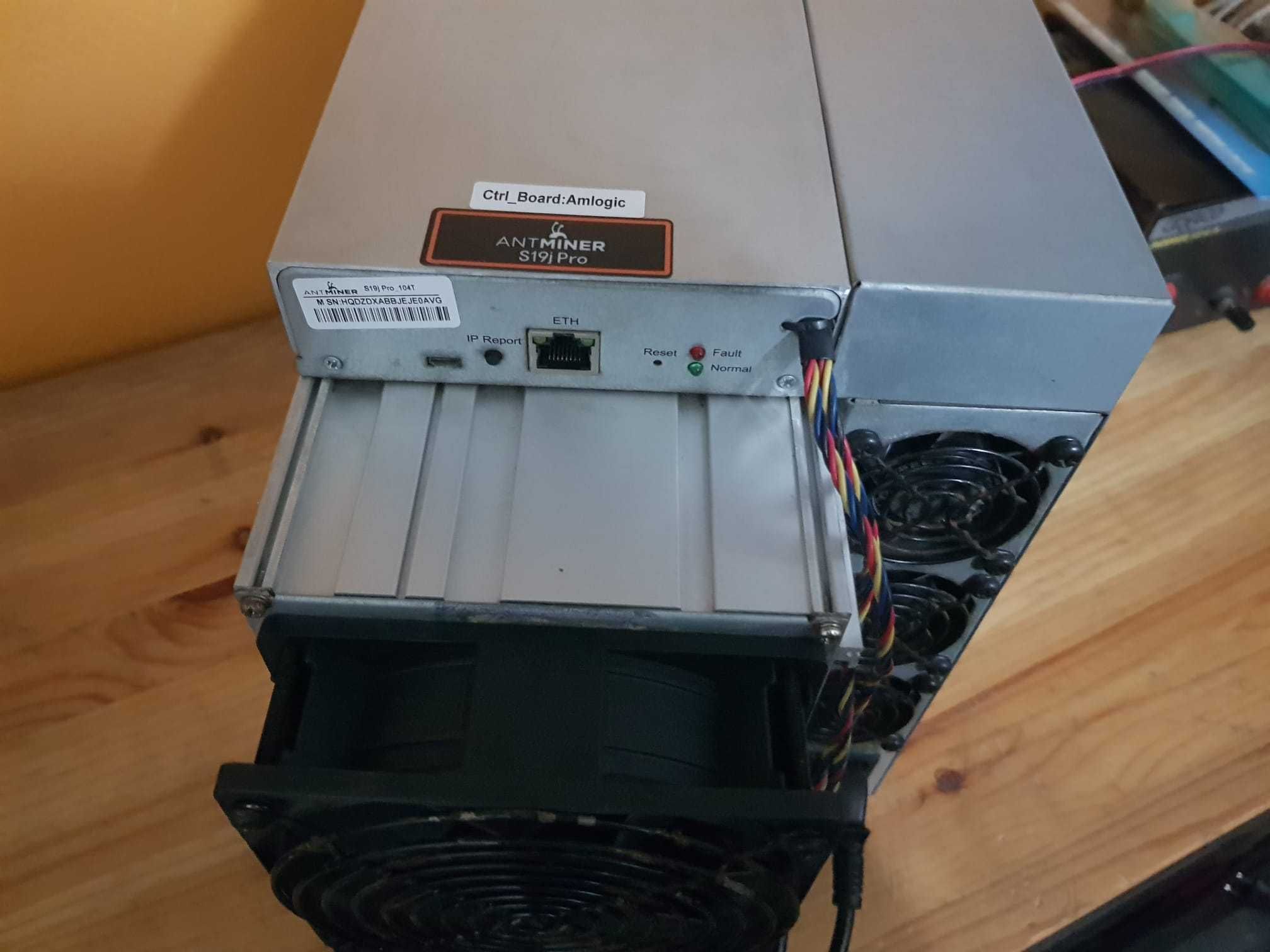 Antminer S19j Pro 104