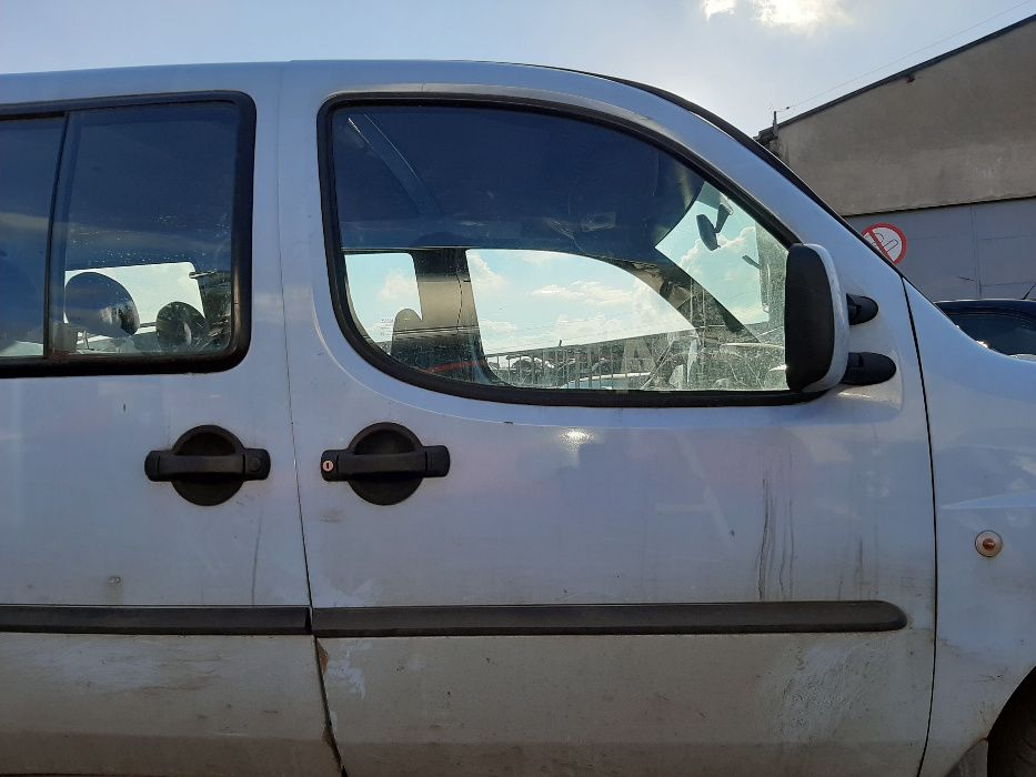 Fiat DOBLO 223, 1.9 2005r. Drzwi tylne