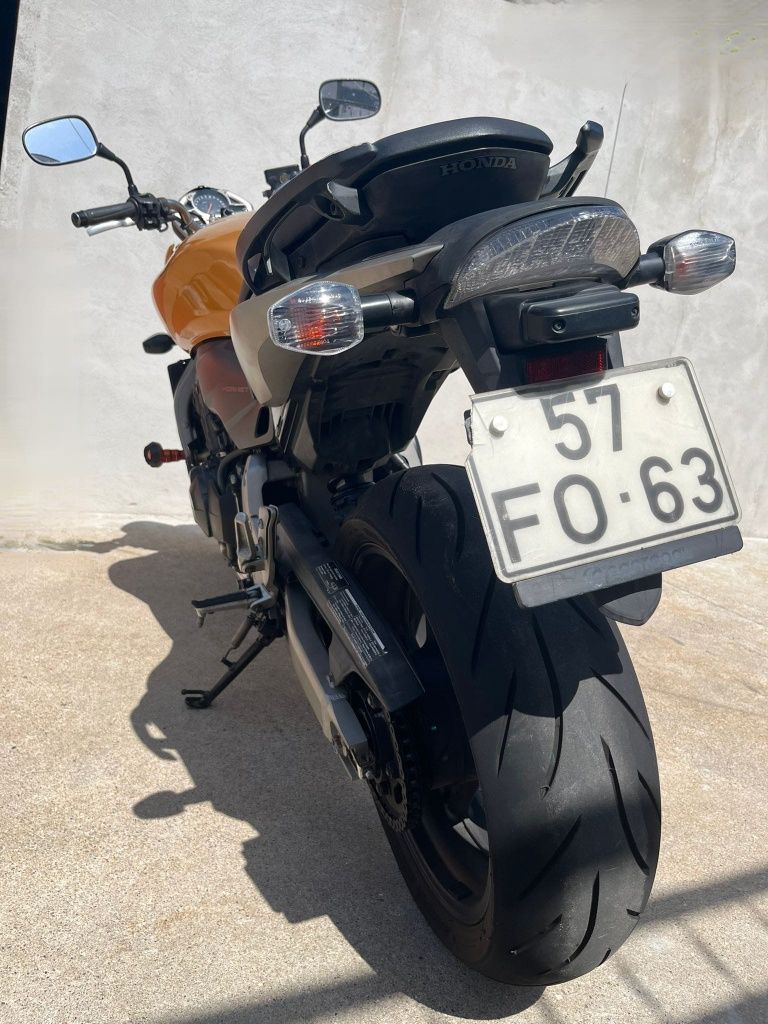 Honda hornet 600