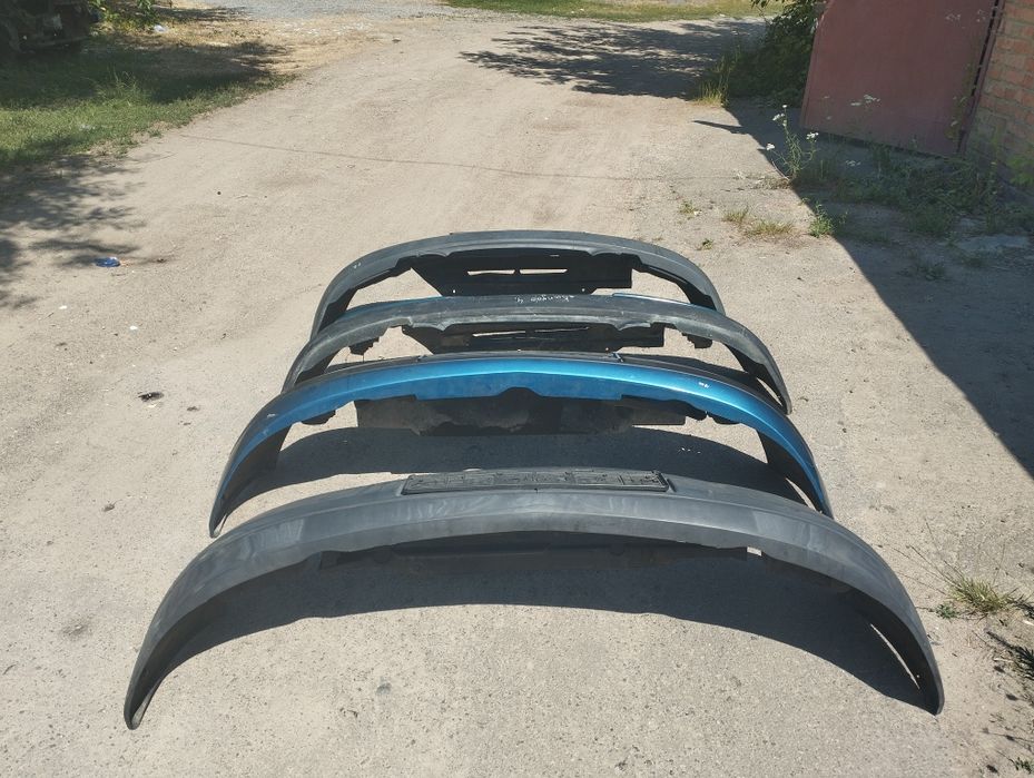 Передній бампер Рено Канго 1 Renault Kangoo Кенго