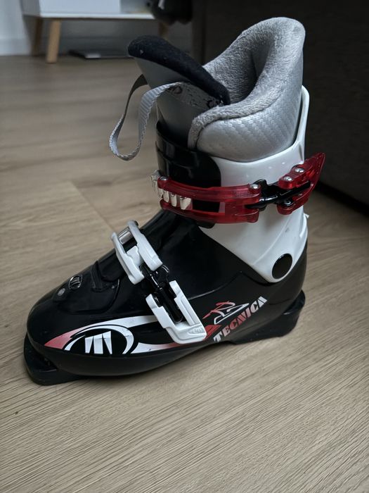 Buty narciarskie Tecnica 240 mm