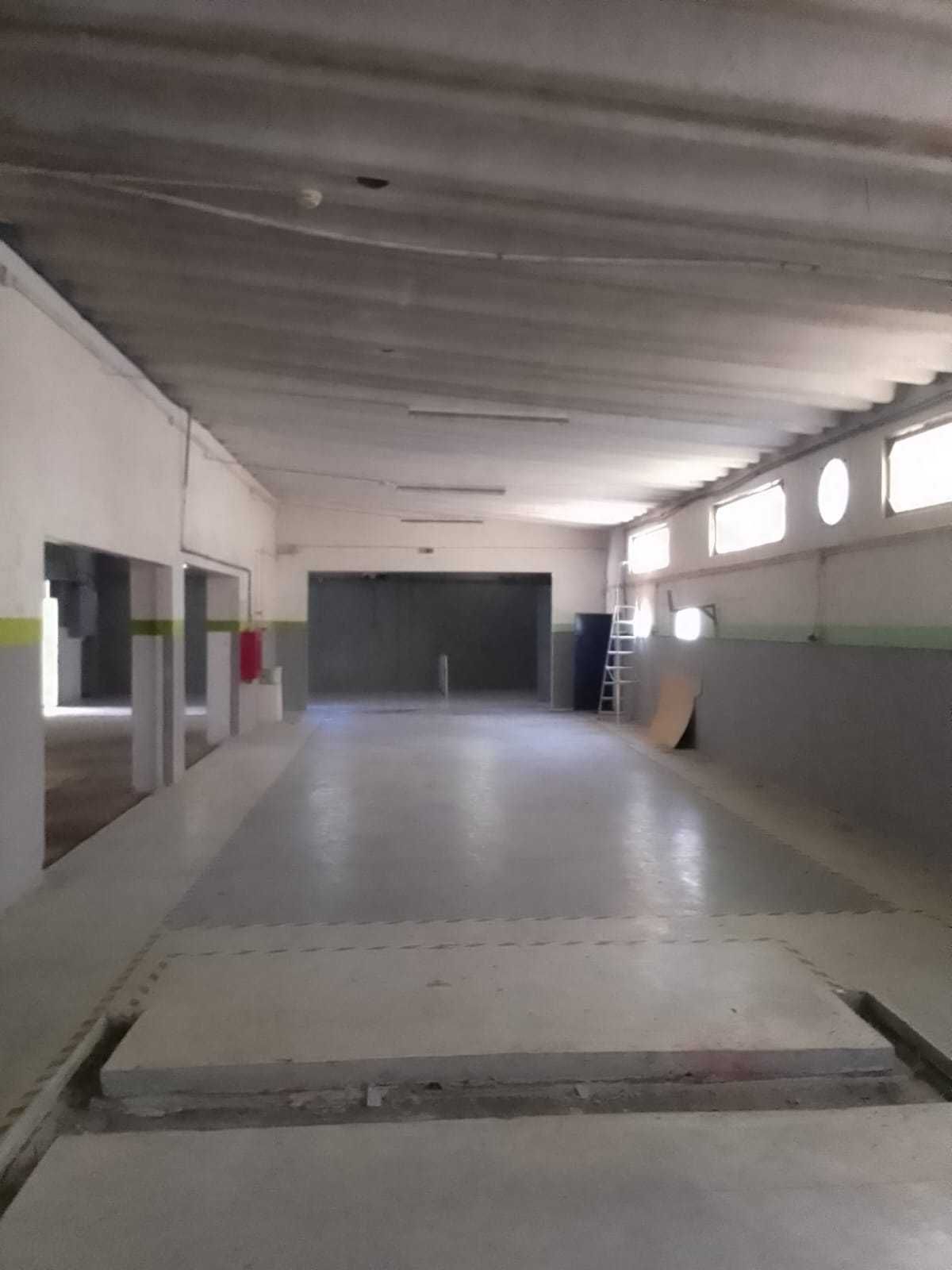 Armazém em Caldas da Rainha (Encosta do Sol)