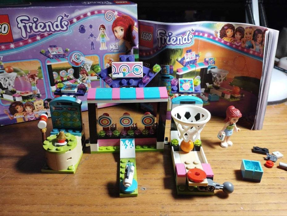 LEGO Friends Парк развлечений: игровые автоматы (41127)
