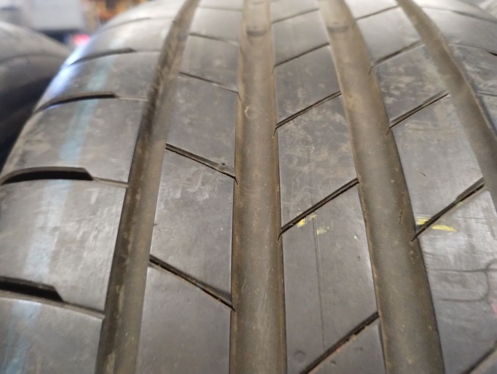 225.50.18 Bridgestone turanza t 005