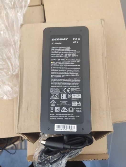 Ładowarka Segway 5A 42V 210W do hulajnogi G2 G30 10 szt.