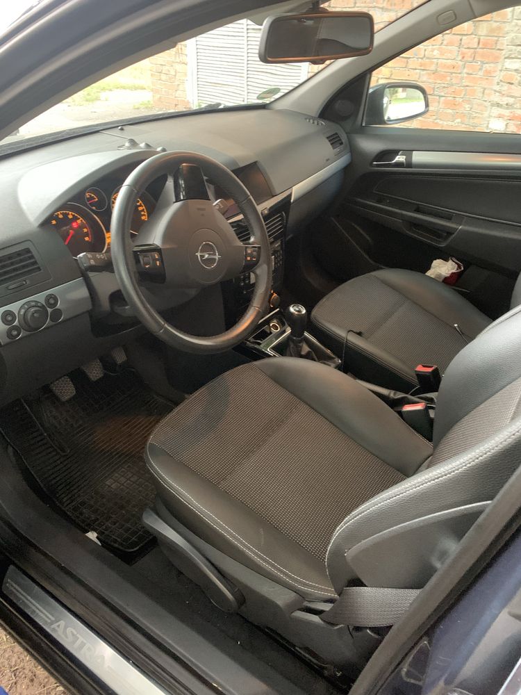 Opel Astra H 2009р
