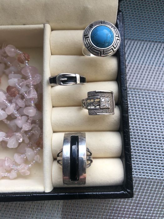 Серебро.Кольца.разные камни