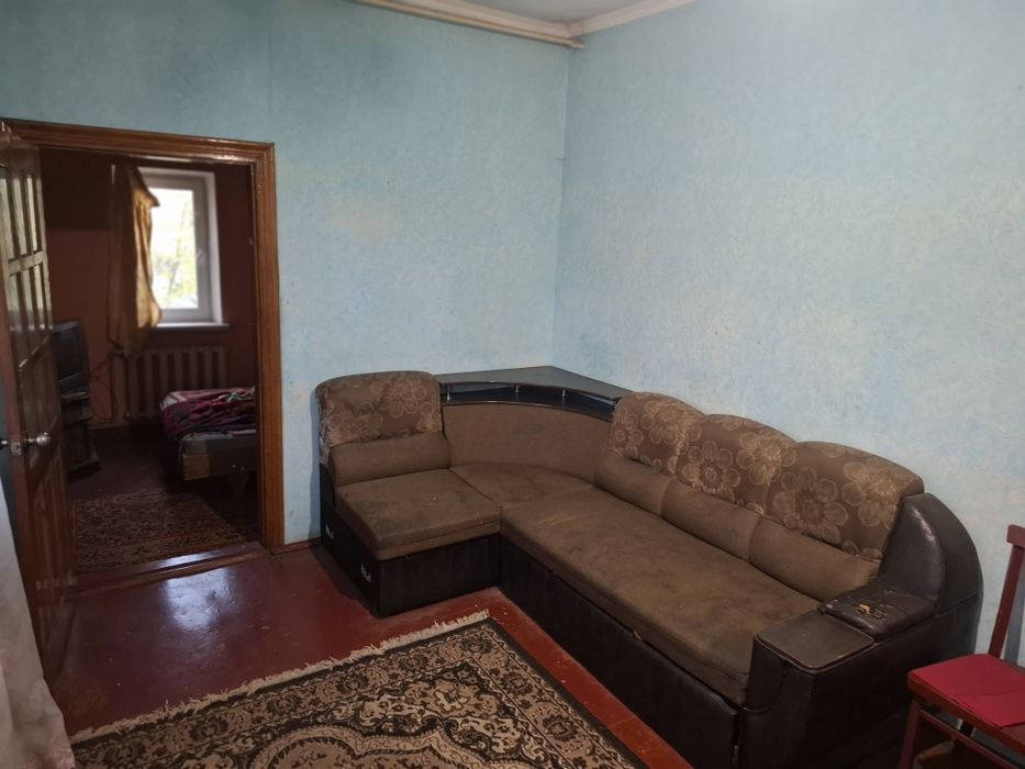 Скромна 3-х кімн. квартира для тижневої місячної та довгострокової аре