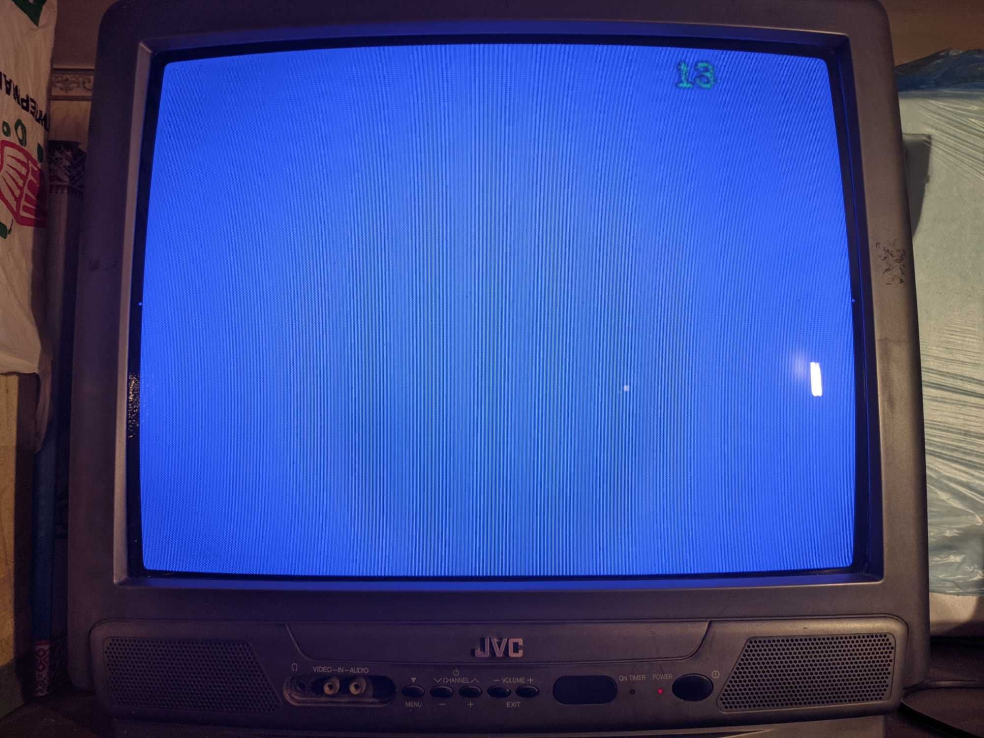 Телевизор JVC AV-2113-EE