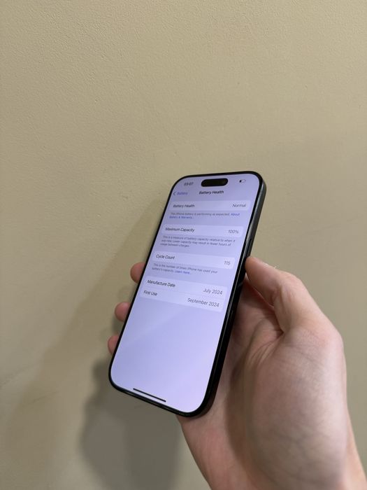 Б/у Iphone 16 Pro 128 Black Titanium (115ц заряду) ідеальний стан