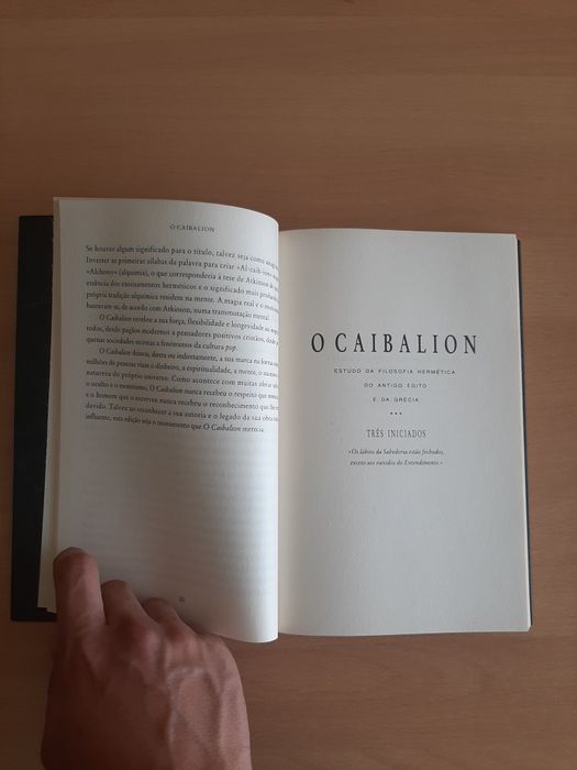 Vendo 3 Livros Esotéricos Em Excelente Estado (como novos)