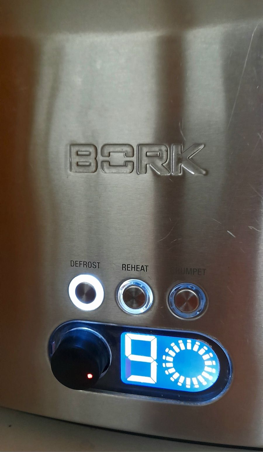 Тостер Bork T 700