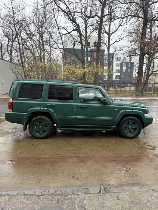 Jeep Commander 3.0 дизель автомат 2006 год 4*4