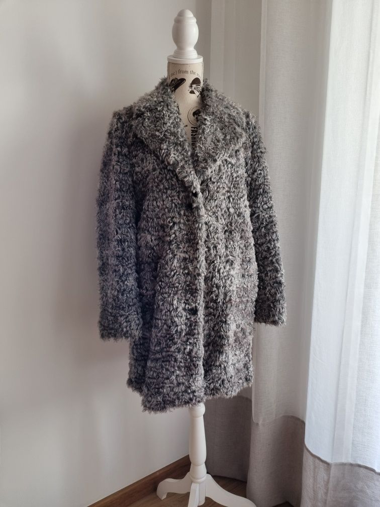 OFERTA PORTES - Casaco de Pêlo Cinzento da Zara (Tamanho S)