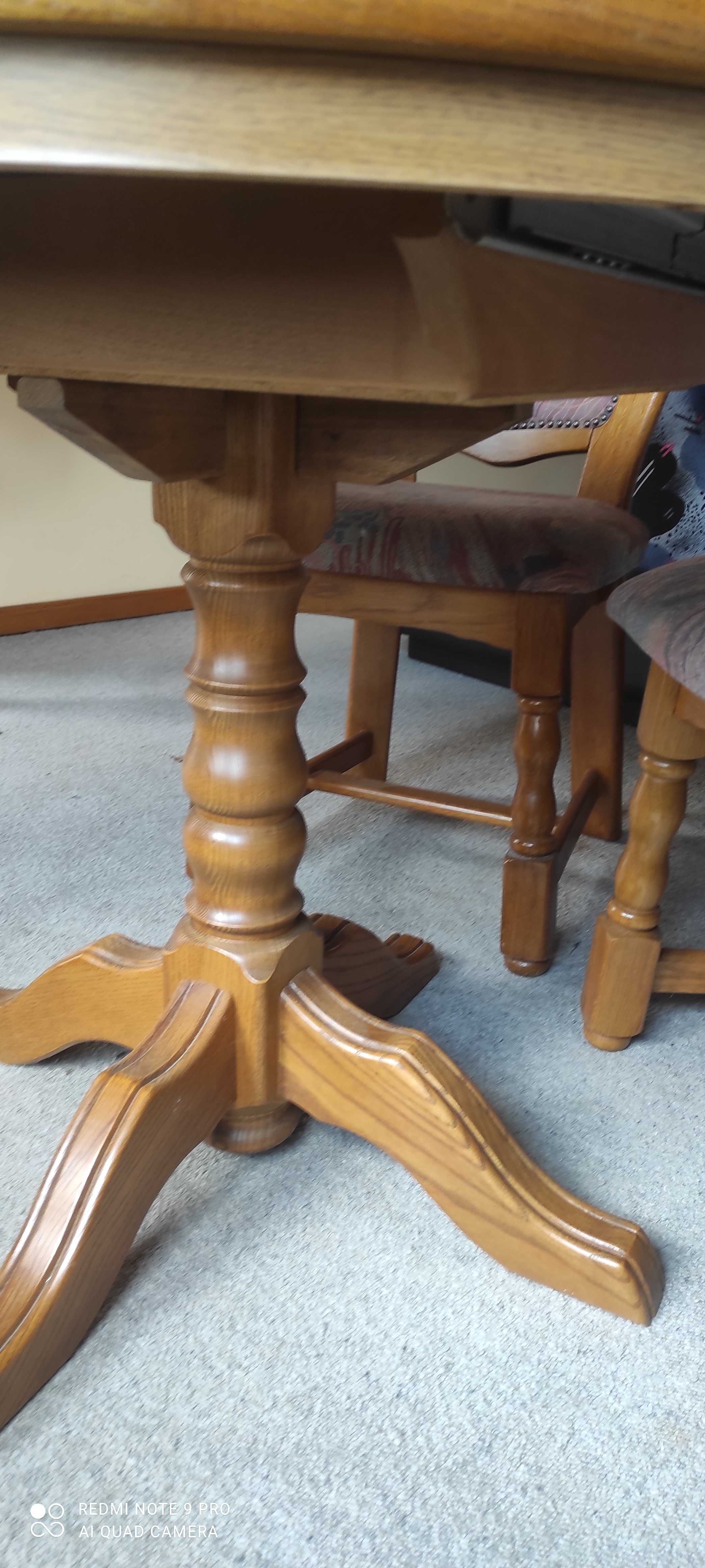 Stół dębowy i krzesła 5 sztuk