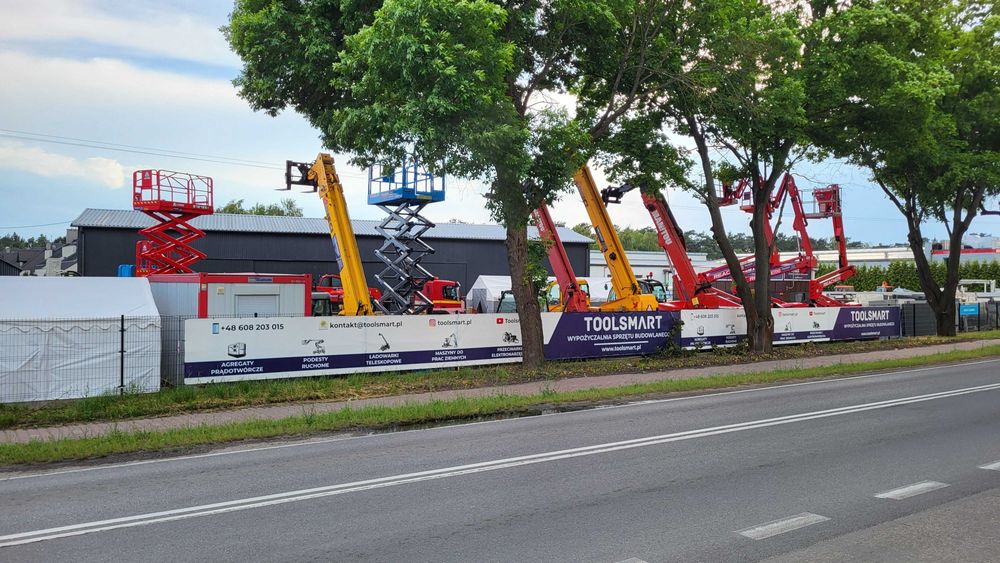 Podnośnik przegubowy koszowy nożycowy podest samojezdny zwyżka wynajem