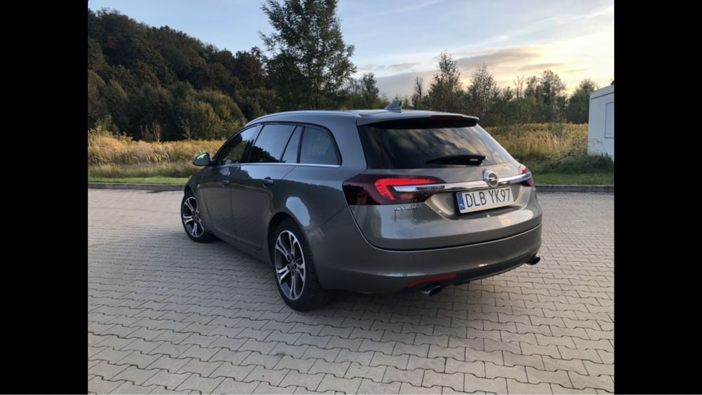 Opel Insignia 2.0T benzyna 250KM 400NM automat kombi lift salon polska