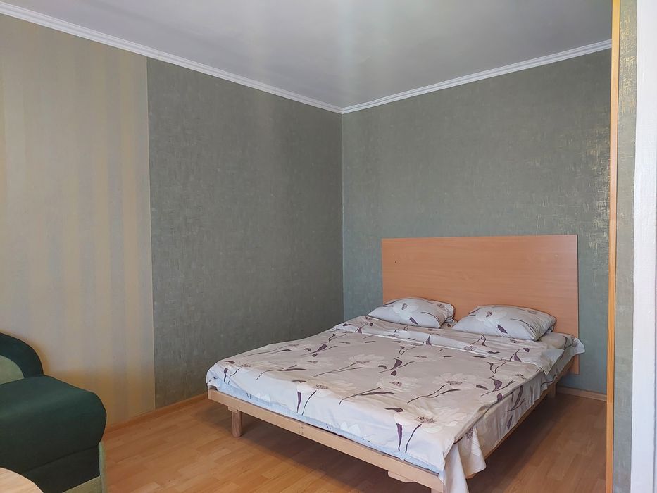 Бюджетна квартира в районі готелю Лучеськ( Відродження)