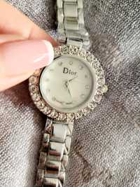 Zegarek damski srebrny dior