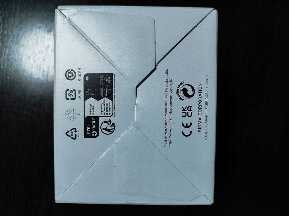 Об'єктив Sigma AF 28-70mm f/2,8 DG DN C