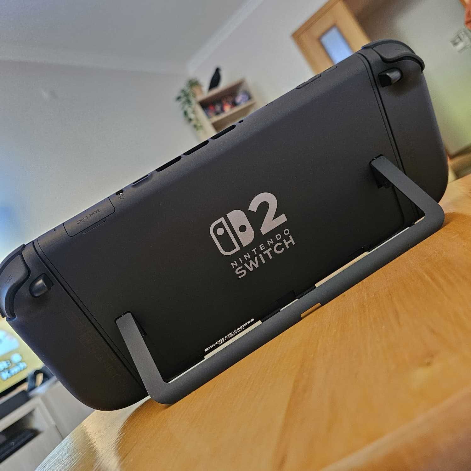 Consola Nintendo Switch 2 com mala de transporte
