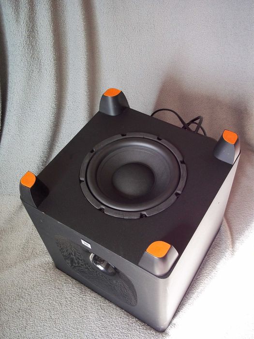Subwoofer SB 400 JBL