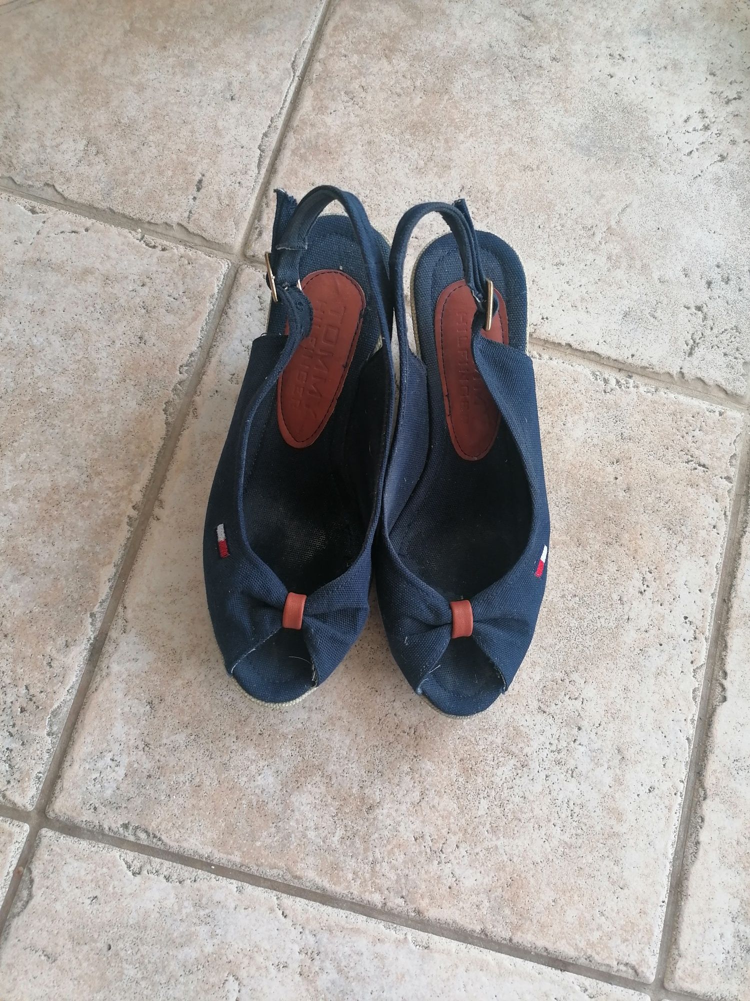 Buty na koturnie Tommy Hilfiger