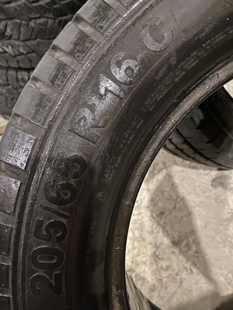 Шины 205/65 R16C летние пара Blackstone.