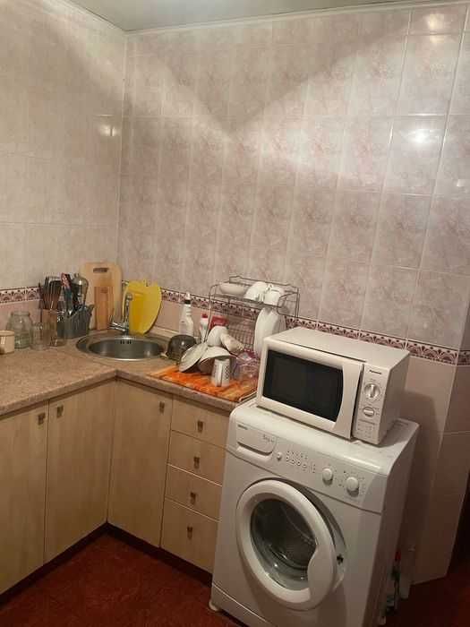 Сдам 2 ком кв раздельную ул. Зодчих 78 метро Академгородок Житомирская