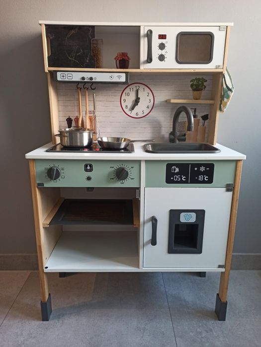 Kuchnia drewniana dla dzieci Lidl