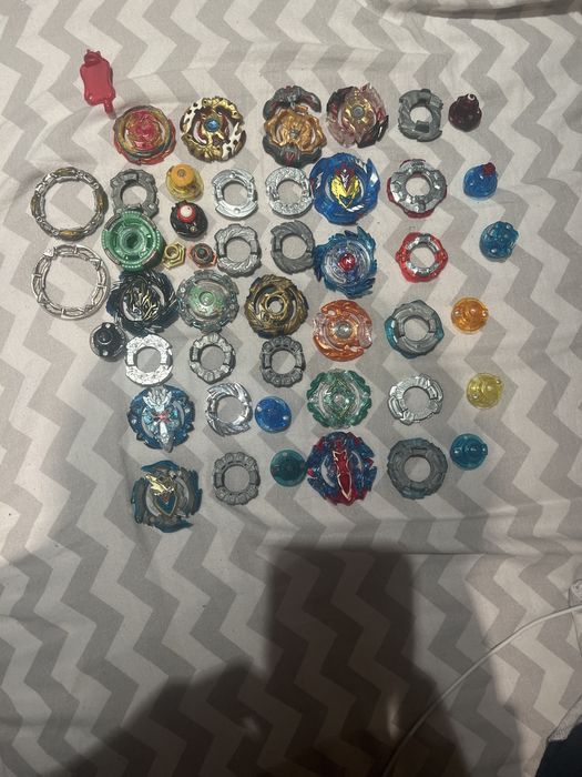 Бейблейди и запускачки