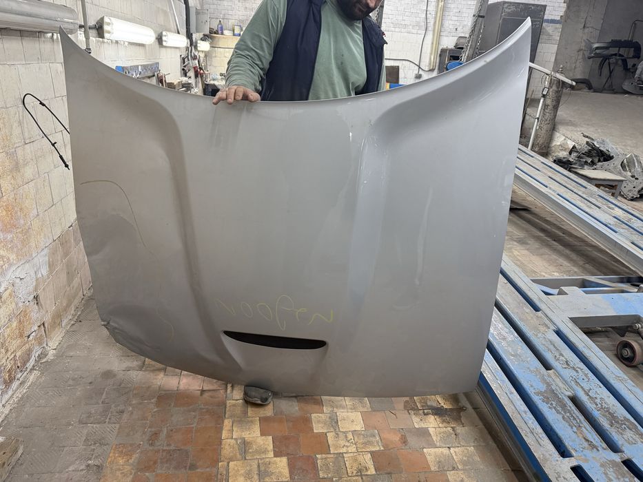 Капот Dodge Challenger GT 2022